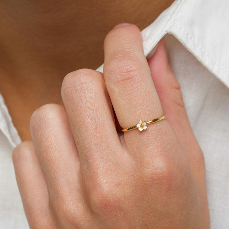 5 mm prästkrage vit ring i förgyllt silver - Majse