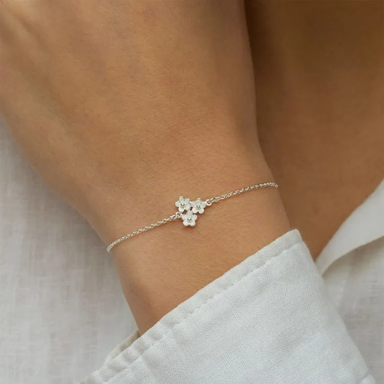 prästkrage armband i silver - Majse