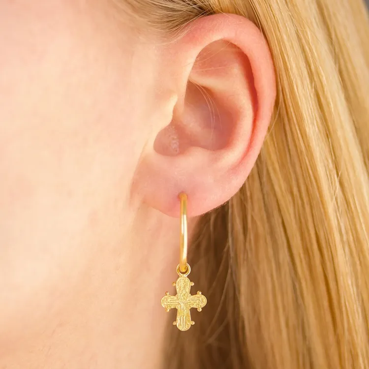 18 mm dagmarkors creol i förgyllt silver - Amoré