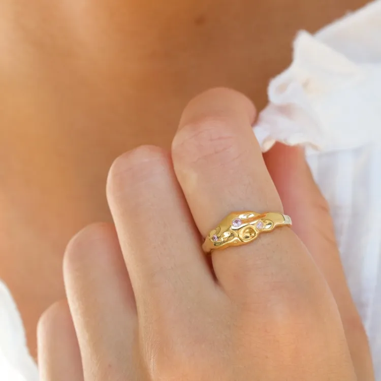 rosa zirkon ring i förgyllt silver