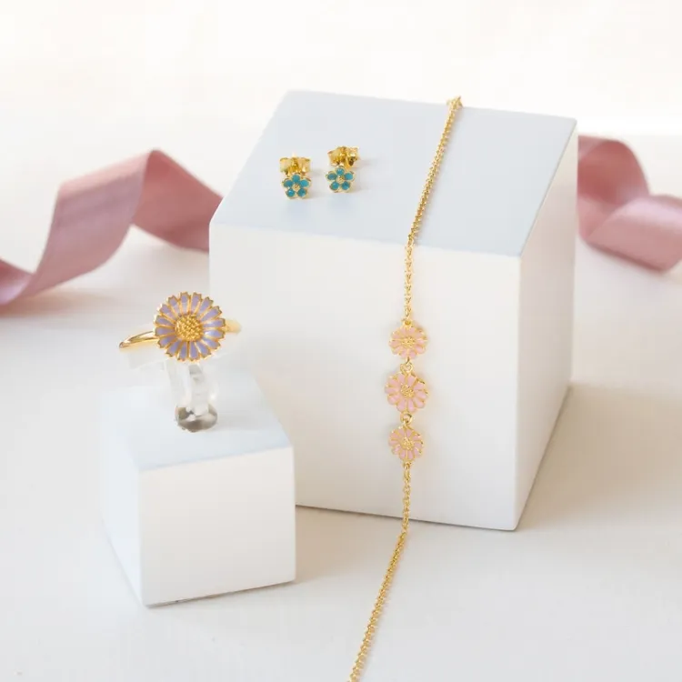 prästkrage rosa armband i förgyllt silver - Maggie