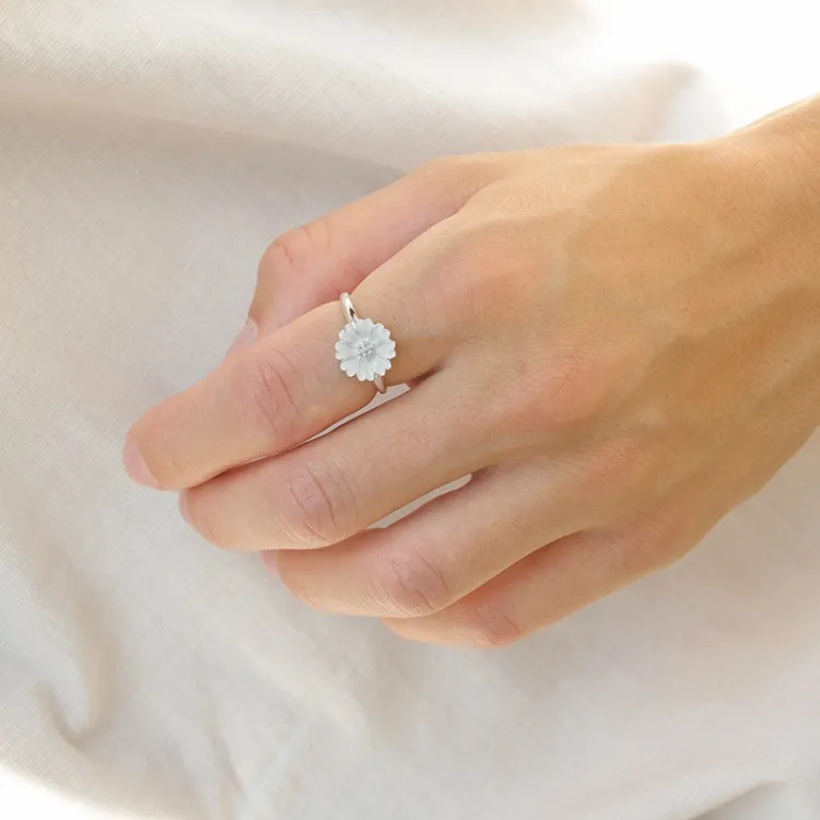 11 mm prästkrage ring i silver - Magda