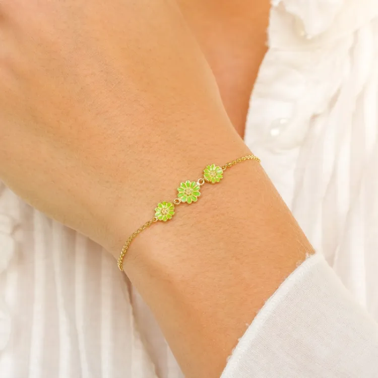 prästkrage ljusgrön armband i förgyllt silver - Maggie