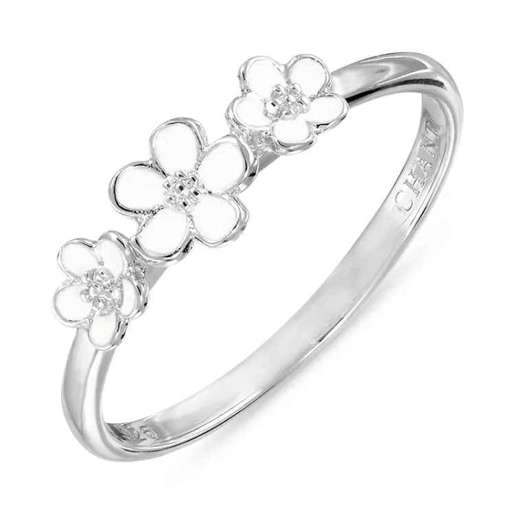 prästkrage vit ring i silver - Majse