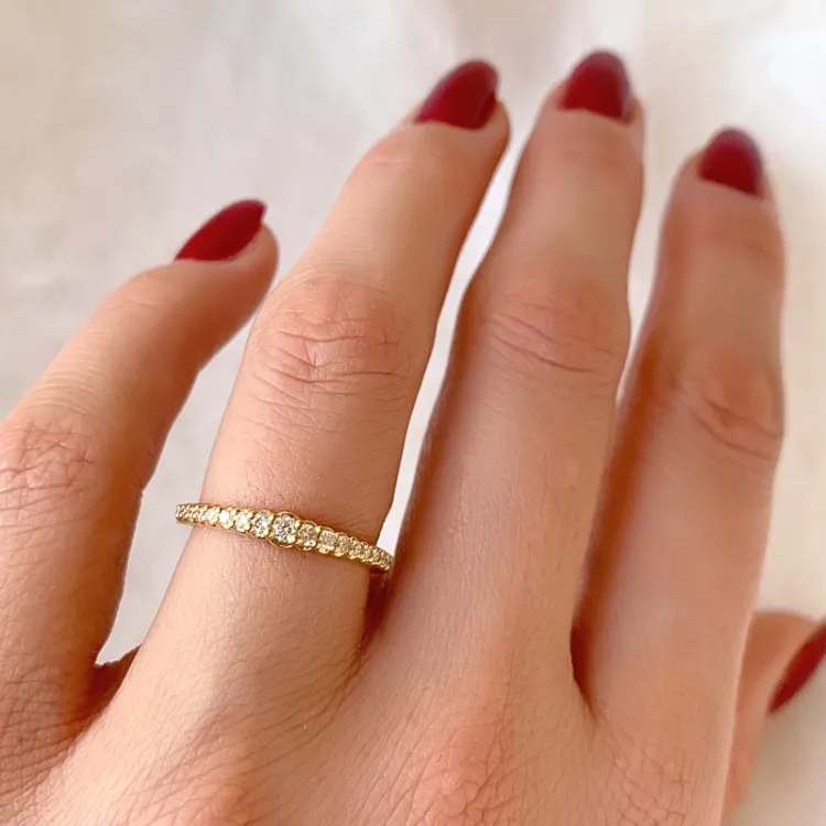 Diamant alliancring i 14 karat guld 0,19 ct