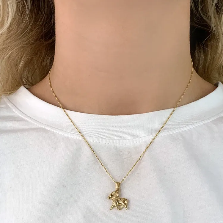 stjärnteck väduren hängen i 8 karat guld - Gold Collection