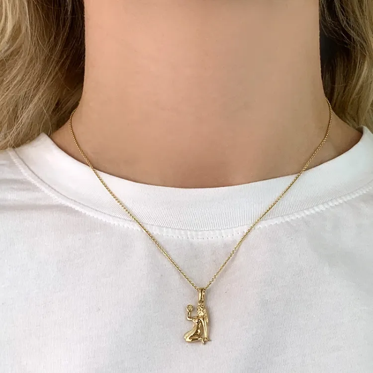 stjärnteck jungfrun hängen i 8 karat guld - Gold Collection