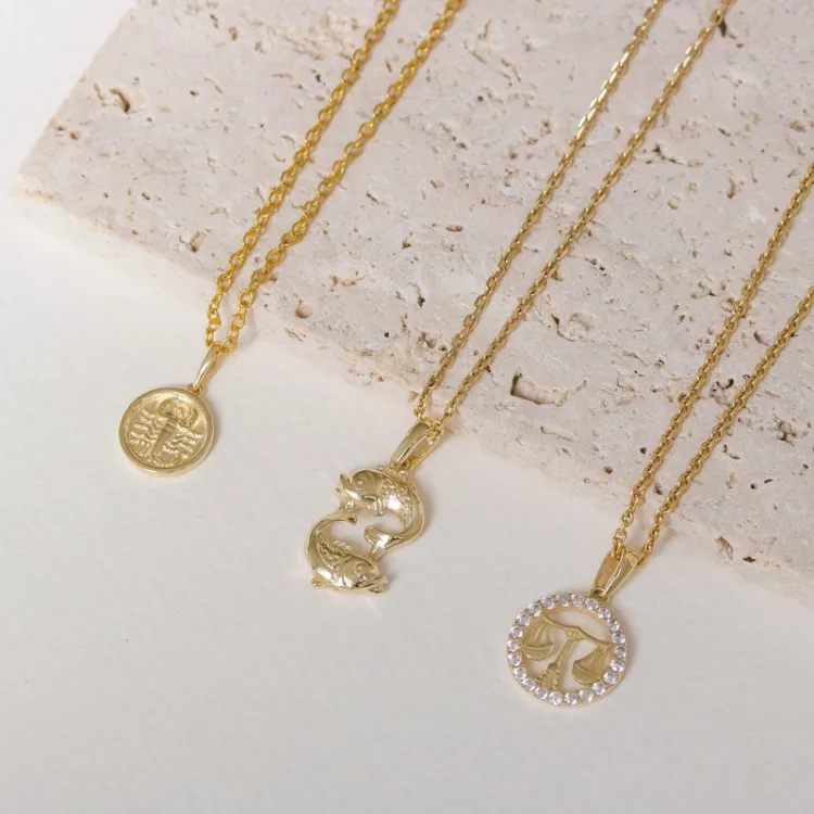 stjärnteck vågen zirkon hängen i 8 karat guld - Gold Collection
