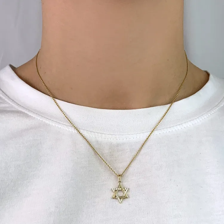 davidsstjärna zirkon hängen i 8 karat guld - Gold Collection