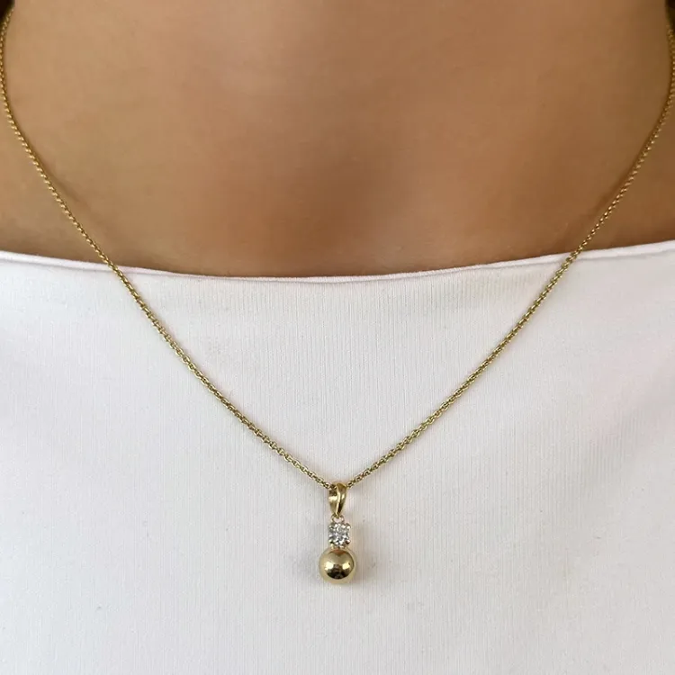kula zirkon halsband i förgyllt silver med hängen i 9 karat guld - Gold Collection