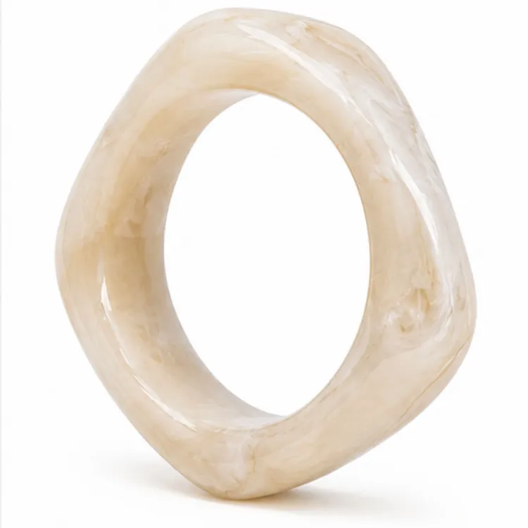 vit bangle i harts - AURA