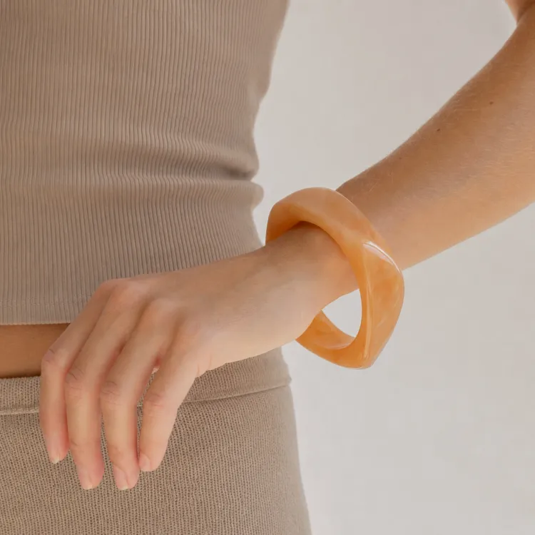 orange bangle i harts - AURA