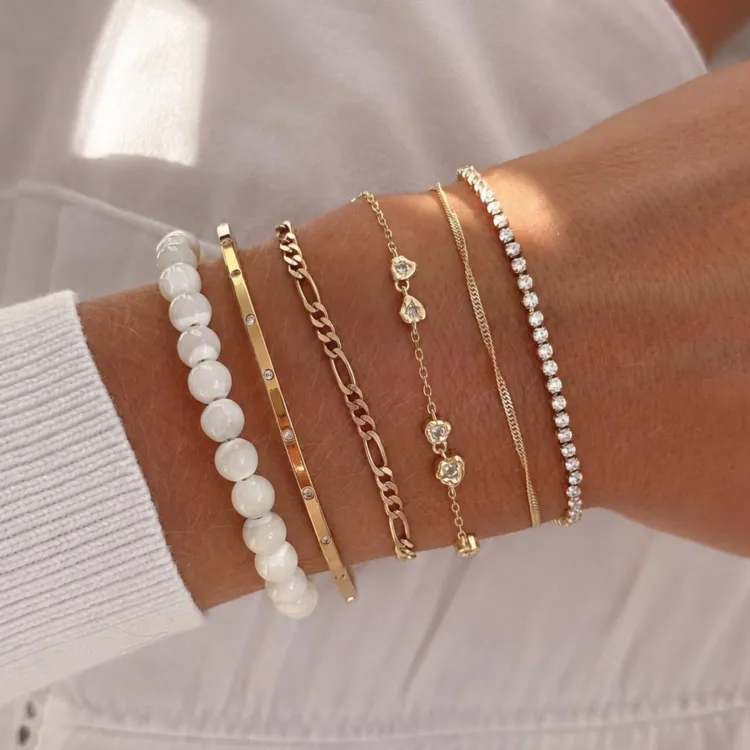vit trochus armband i förgyllt stål - AURA