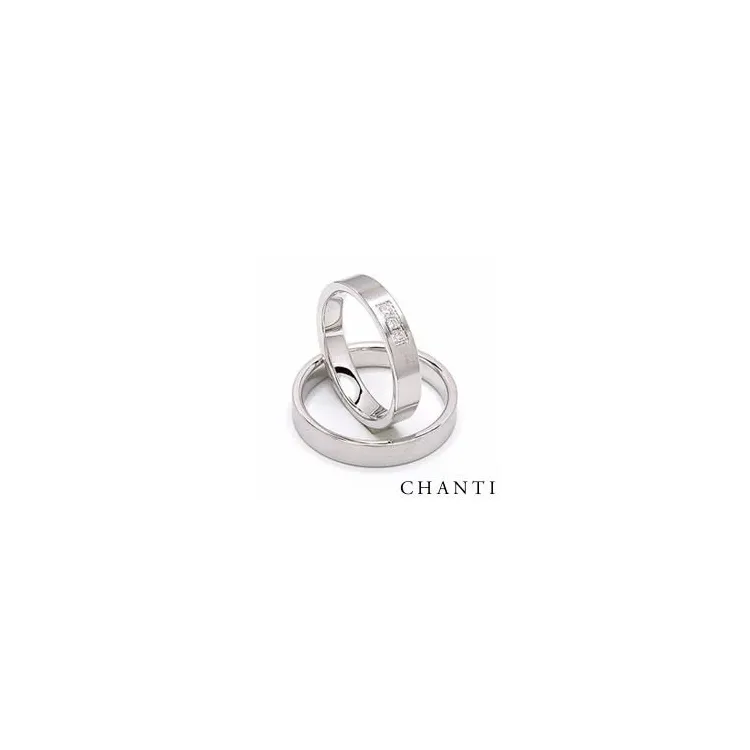 Vigselsringar i 14  karat vitguld 0,06 ct - set