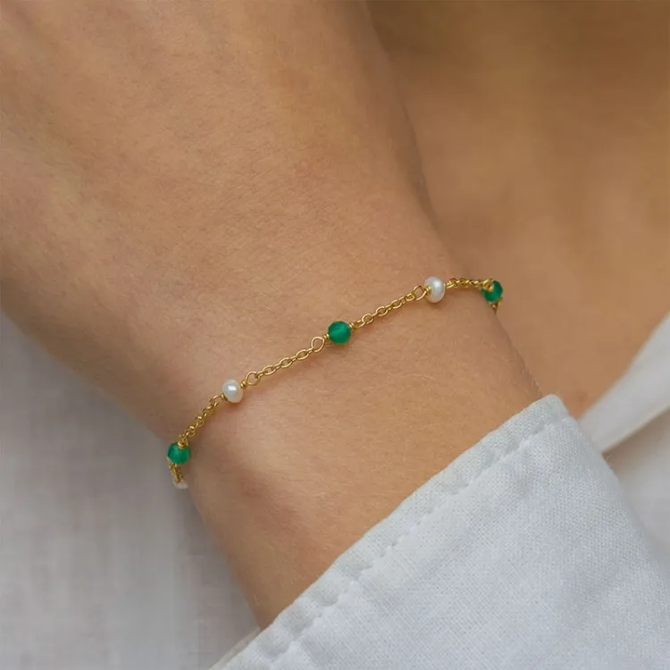 grön onyxer armband i förgyllt silver  x 4 mm  - Loom Stones