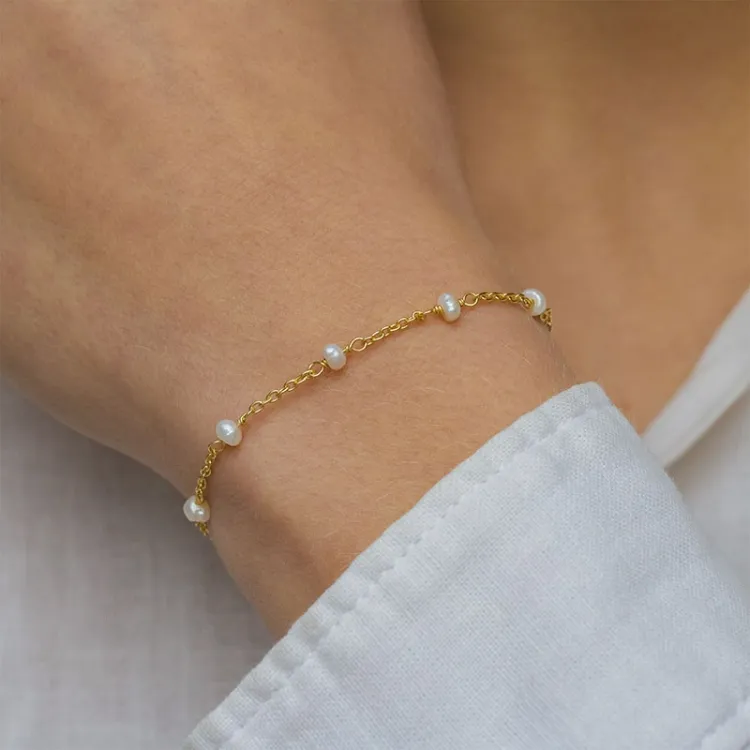 pärla armband i förgyllt silver