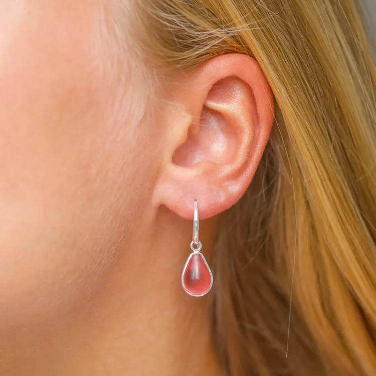 droppe rosa kristal örhängen i silver - Loom Stones