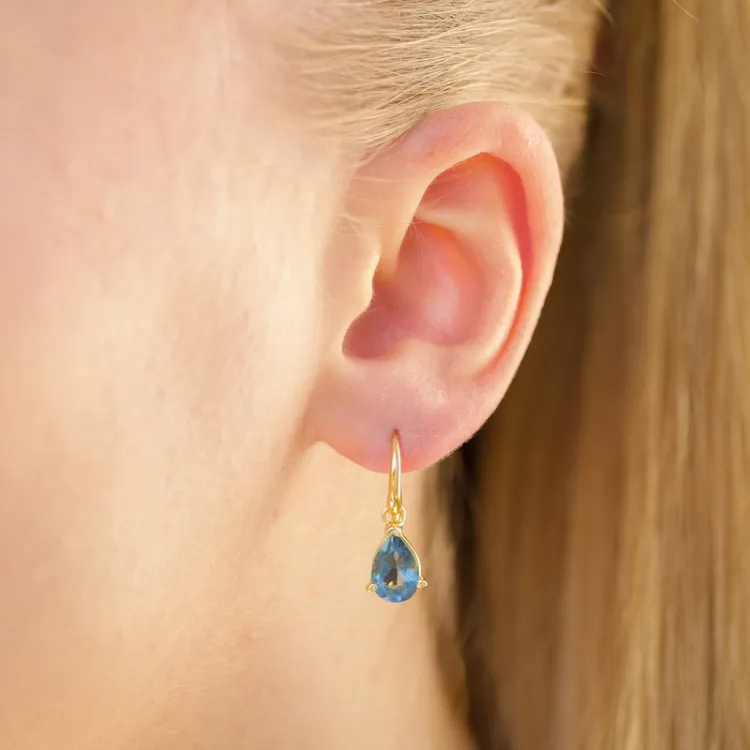 droppe mörkblå kristal örhängen i förgyllt silver - Loom Stones
