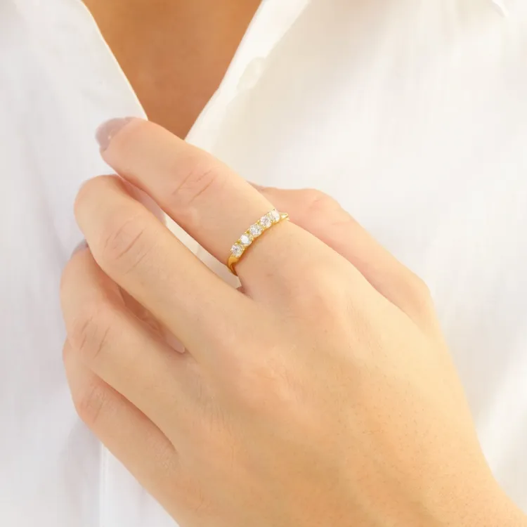 zirkon ring i förgylld mässing - Eliné