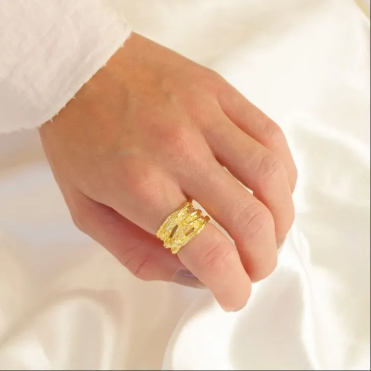 ring i förgylld mässing - Eliné