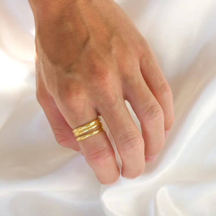 zirkon ring i förgylld mässing - Eliné