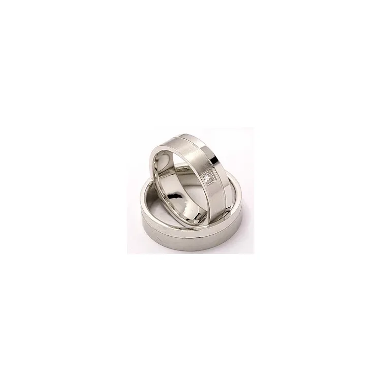Matt och blank vigselsringar i 14  karat vitguld 0,05 ct - set