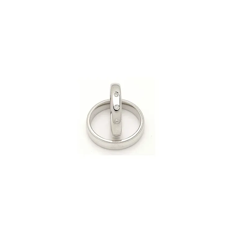 Vigselsringar i 14  karat vitguld 0,045 ct