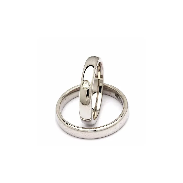 Vigselsringar i silver 0,05 ct