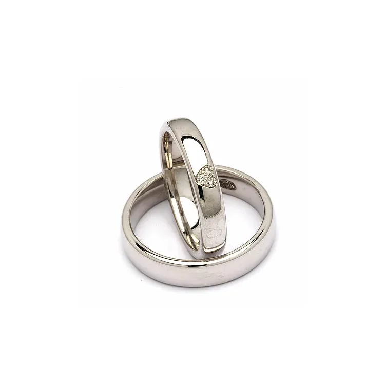 Vigselsringar i silver 0,03 ct