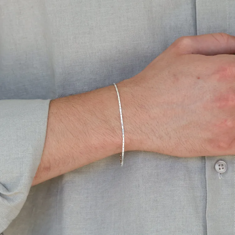 vattentät armband i stål  x 1,5 mm 