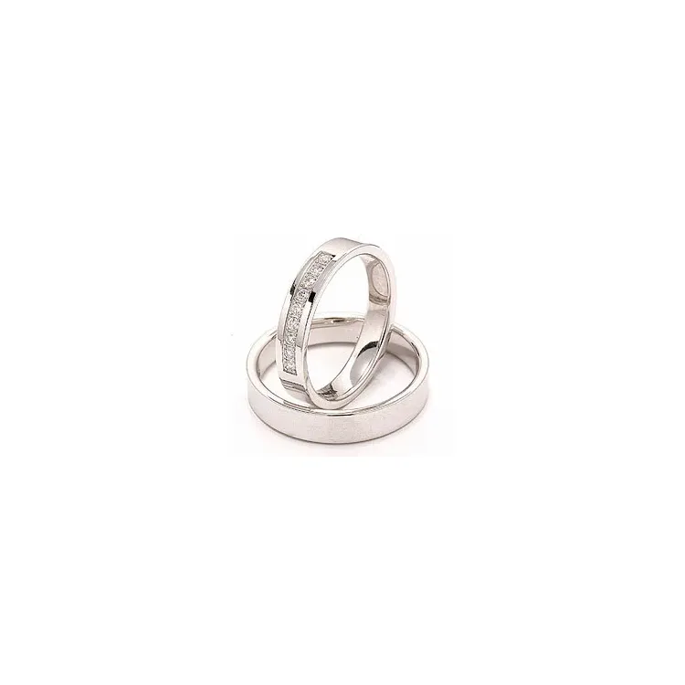 vigselsringar i 14  karat vitguld 9 x 0,015 ct - set