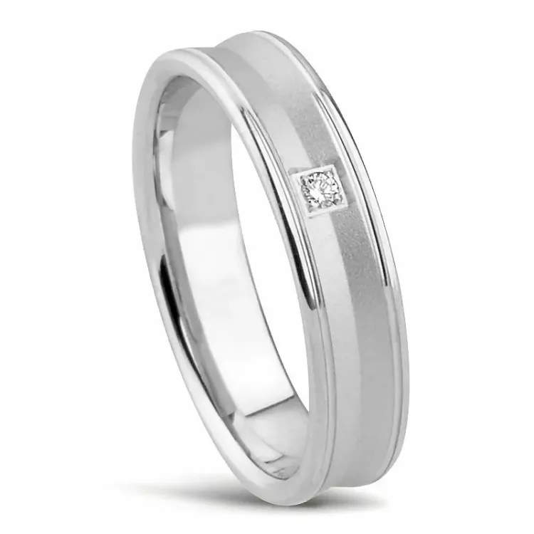 Damring i 14  karat vitguld 0,0165 ct