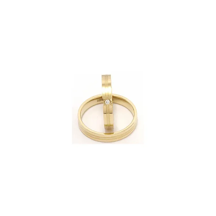 diamant vigselsringar i 14  karat guld 0,018 ct - set