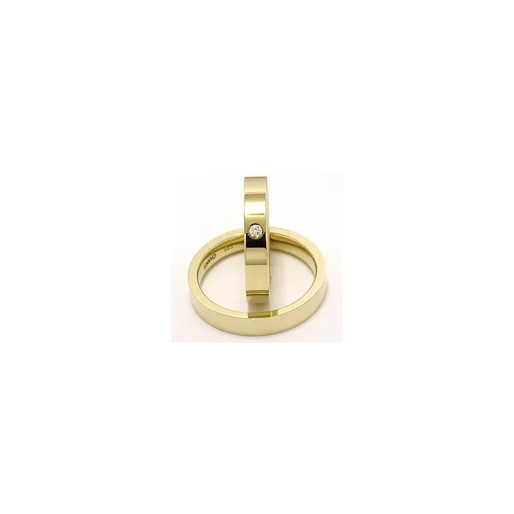Vigselsringar i 9 karat guld 0,05 ct