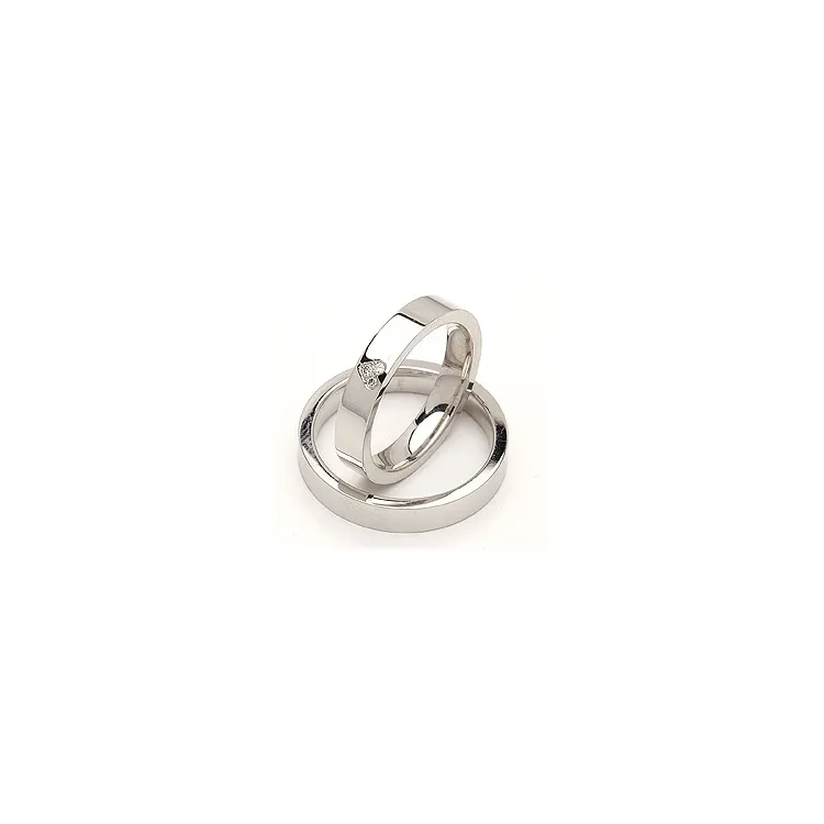 Vigselsringar i silver 0,03 ct