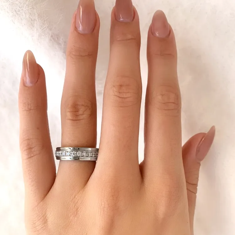 ring i rhodinerat silver