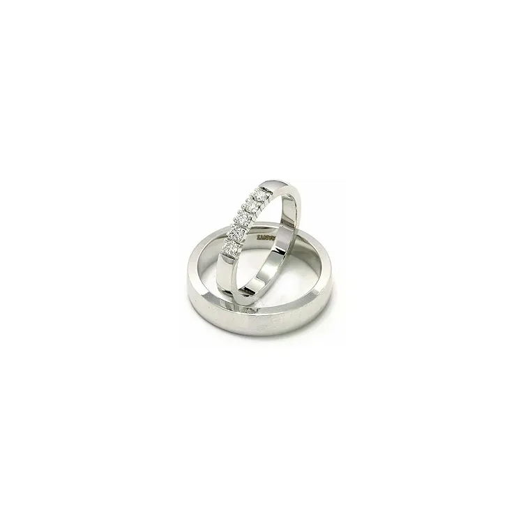 vigselsringar i 14  karat vitguld 5 x 0,07 ct - set