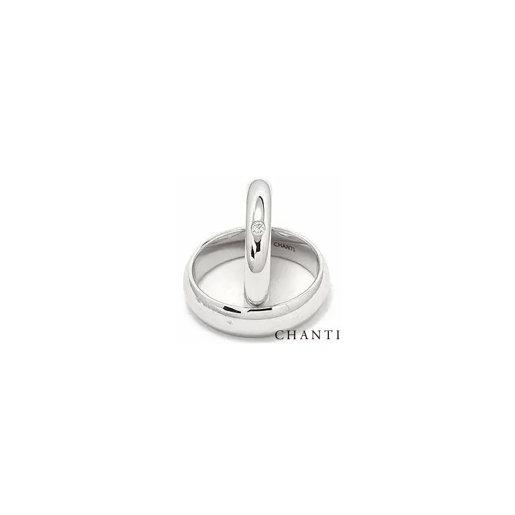 Vigselsringar i 14  karat vitguld 0,05 ct - set