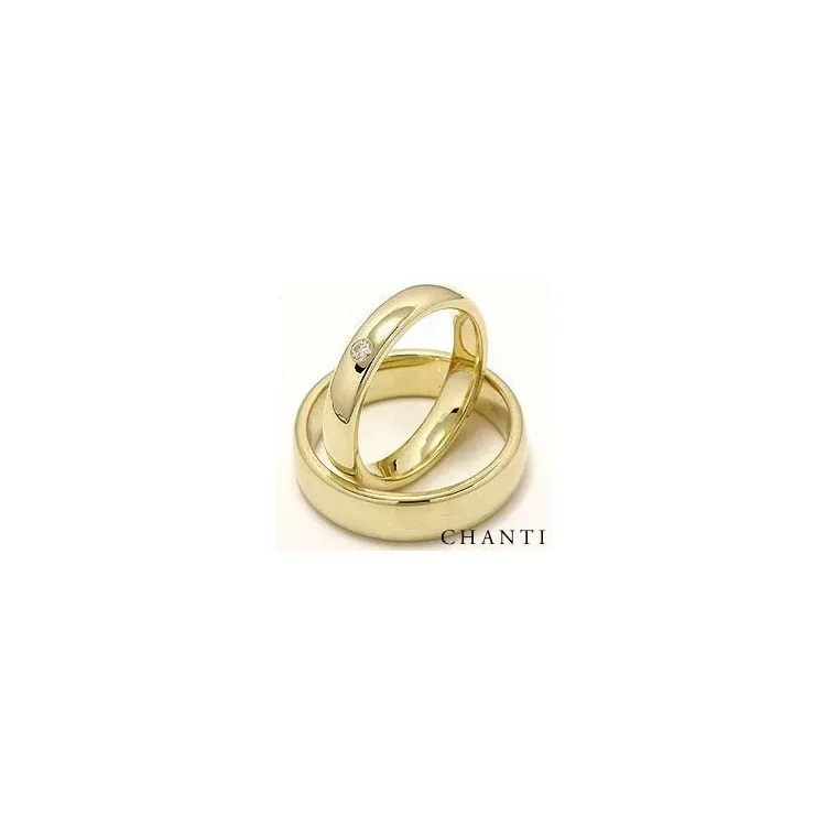 Vigselsringar i 14  karat guld 0,05 ct - set