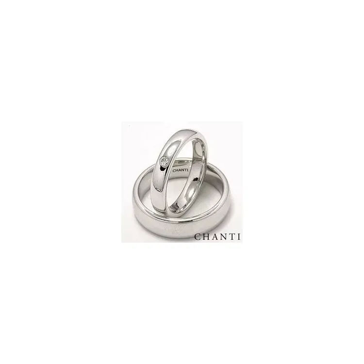 Vigselsringar i 14  karat vitguld 0,05 ct - set