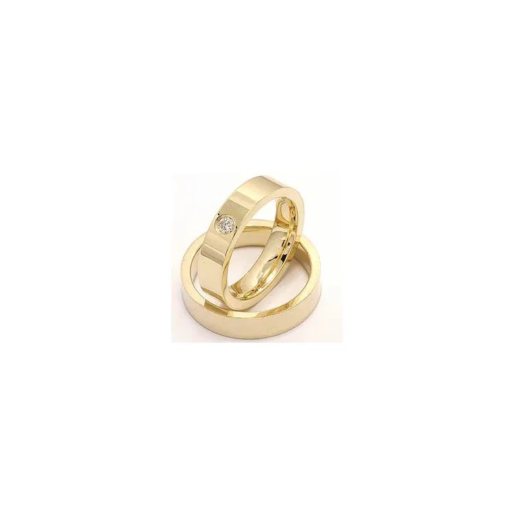 platta vigselsringar i 14  karat guld 0,10 ct - set