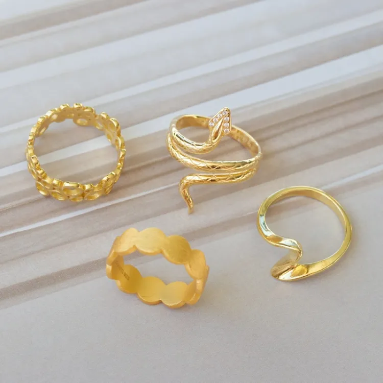 ormar zirkon ring i förgyllt silver