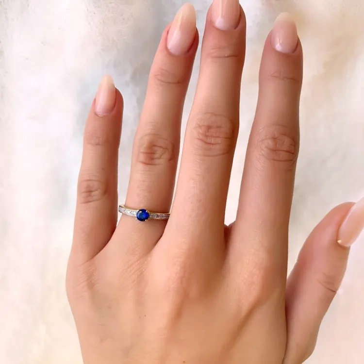 syntetisk safir förgylld fingerringar i förgyllt silver