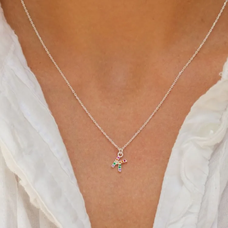 bokstav k multifärgat zirkon halsband i silver - My Letter