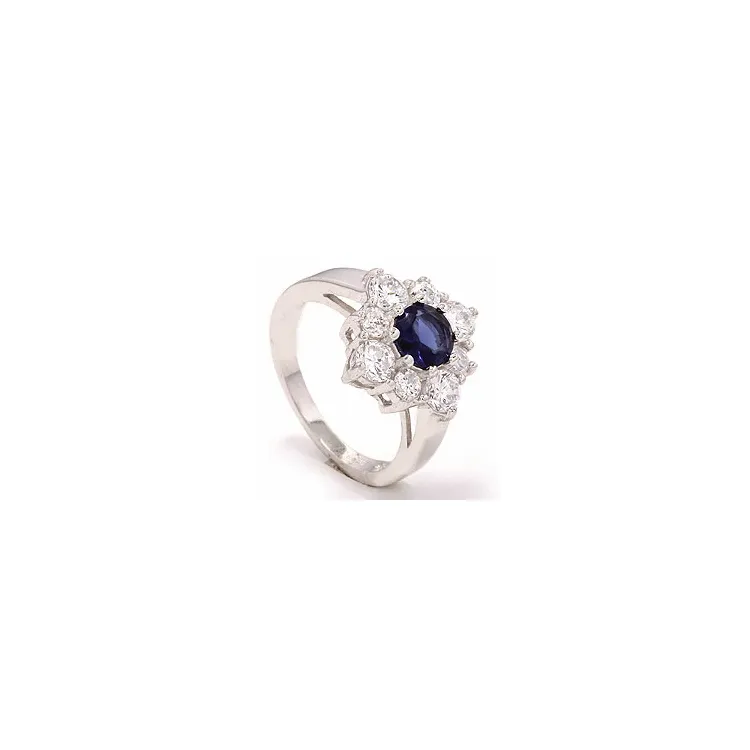 Fyrkantigt ring i silver