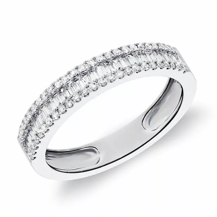 diamant ring i 14  karat vitguld 0,18 ct 0,26 ct