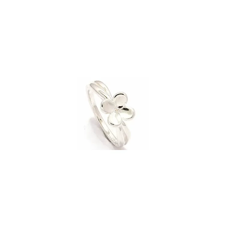 Blommor ring i silver
