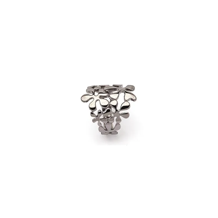 Fingerringar: ring i svart rhodinerat silver