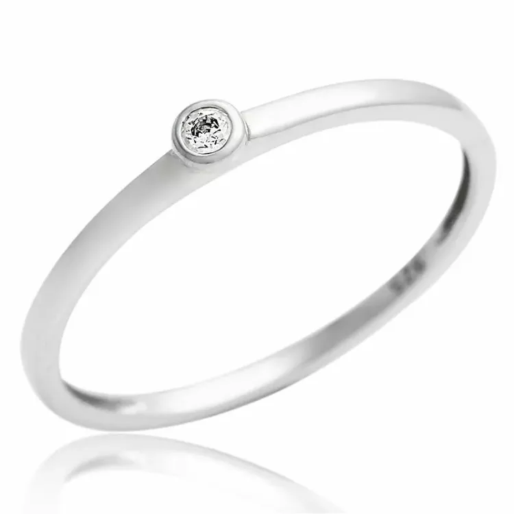 Elegant zirkon ring i silver