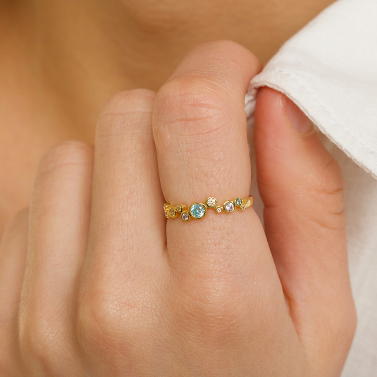 multifärgat zirkon ring i förgyllt silver - Bubbly Twist